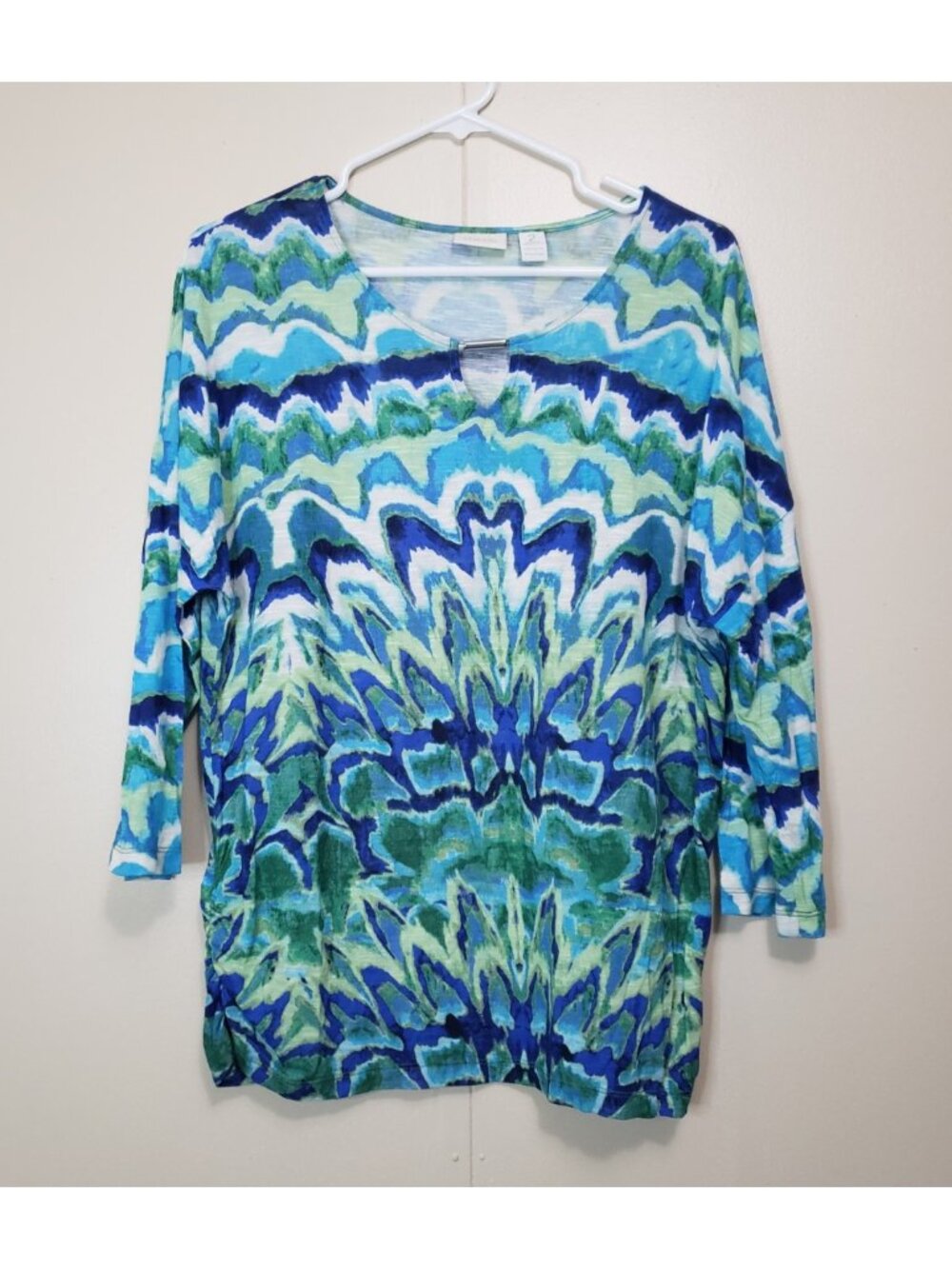 Chicos 2 Women 12 Blouse Pullover Blue Green Abstract Dye 100% Rayon Boho Ruched